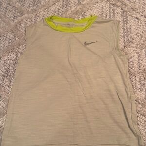 Nike Light Green Sleeveless Tank with Neon Yellow Trim size L YOGA NIKE